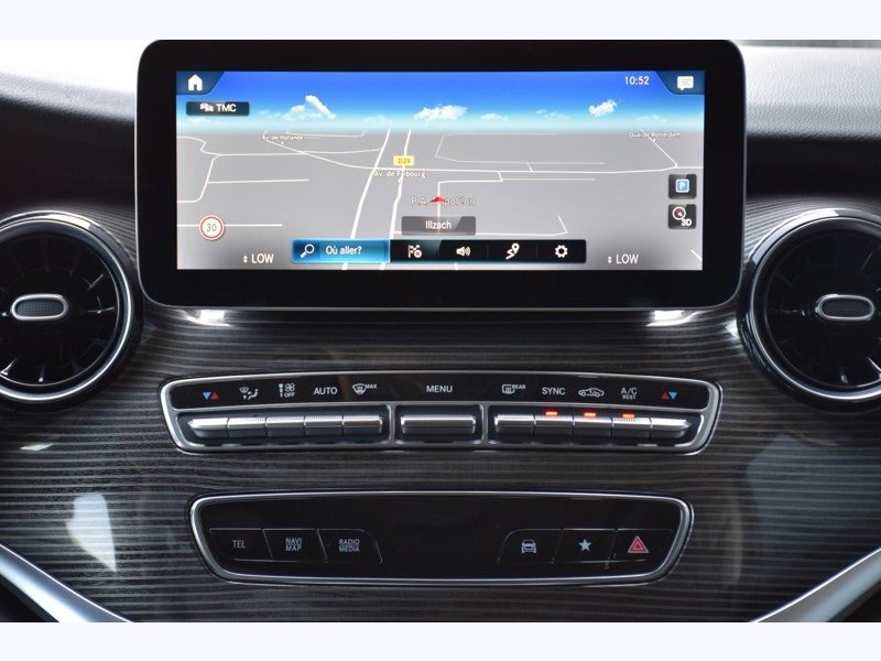 Image Mercedes-Benz CLASSE V V 300 d XL  / L3  -  8 places - Avantgarde  - 54 990€ HT