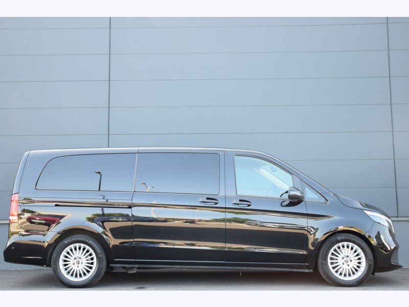 Image Mercedes-Benz CLASSE V V 300 d XL  / L3  -  8 places - Avantgarde  - 54 990€ HT