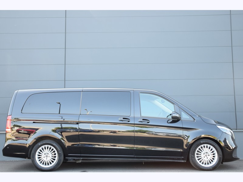 Image Mercedes-Benz CLASSE V V 300 d XL  / L3  -  8 places - Edition  - 55 990€ HT