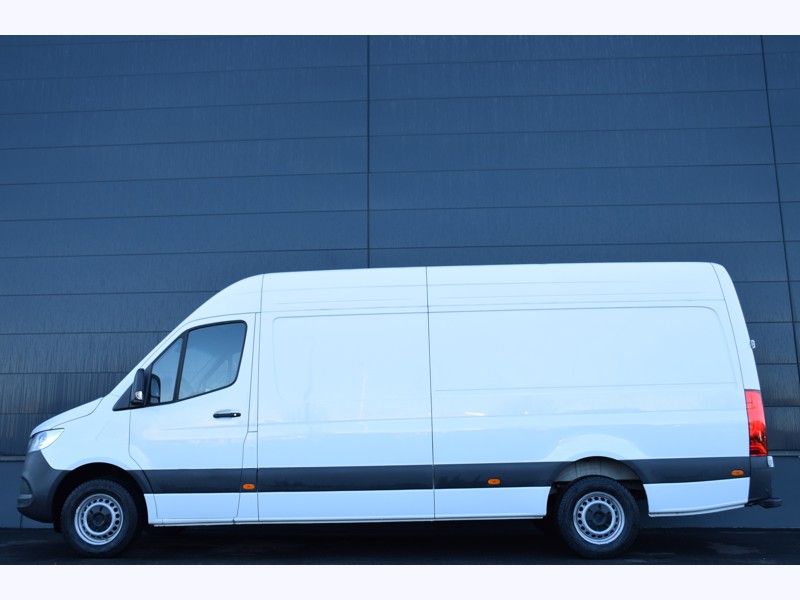 Image Mercedes-Benz SPRINTER 317 CDI 43S / L3H2 14m2   - 38 990€ HT