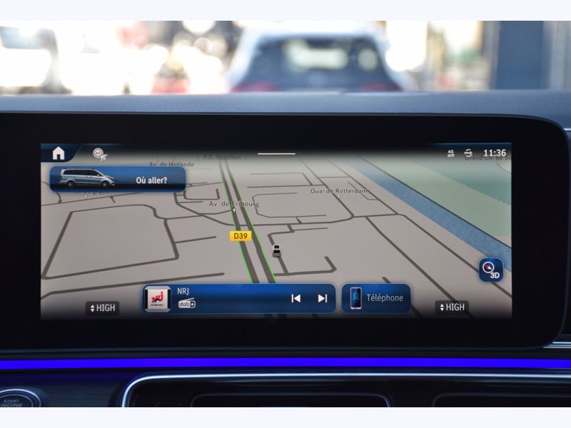 Image Mercedes-Benz CLASSE V V 300 d XL / L3 - 8 places - Avantgarde  - 68 490 € HT