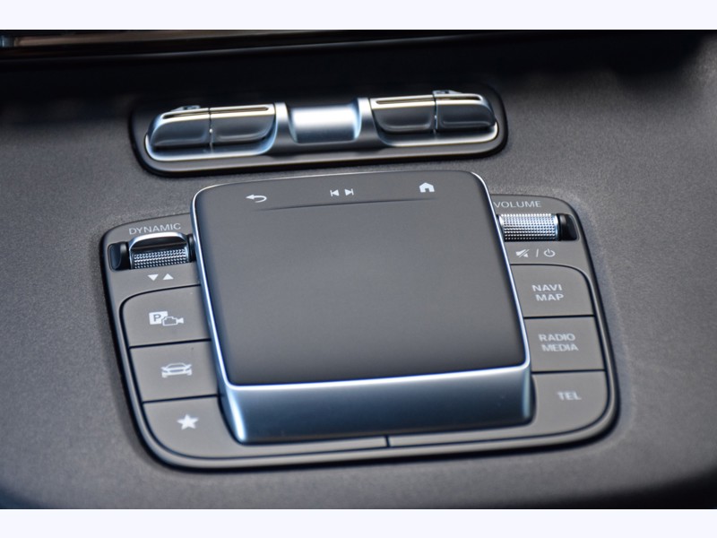 Image Mercedes-Benz CLASSE V V 300 d XL / L3 - 8 places - Avantgarde  - 68 490 € HT