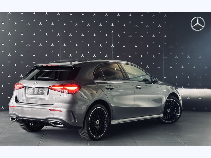 Image Mercedes-Benz CLASSE A 250 e Hybrid EQ Star Edition AMG Line 1770 Classe A 250 e Hybrid EQ Star Edition