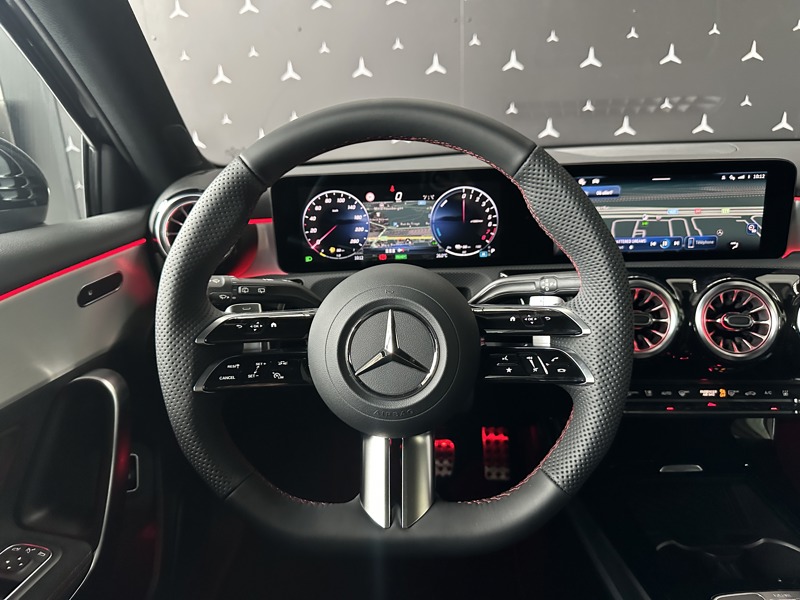 Image Mercedes-Benz CLASSE A 250 e Hybrid EQ Star Edition AMG Line 1770 Classe A 250 e Hybrid EQ Star Edition