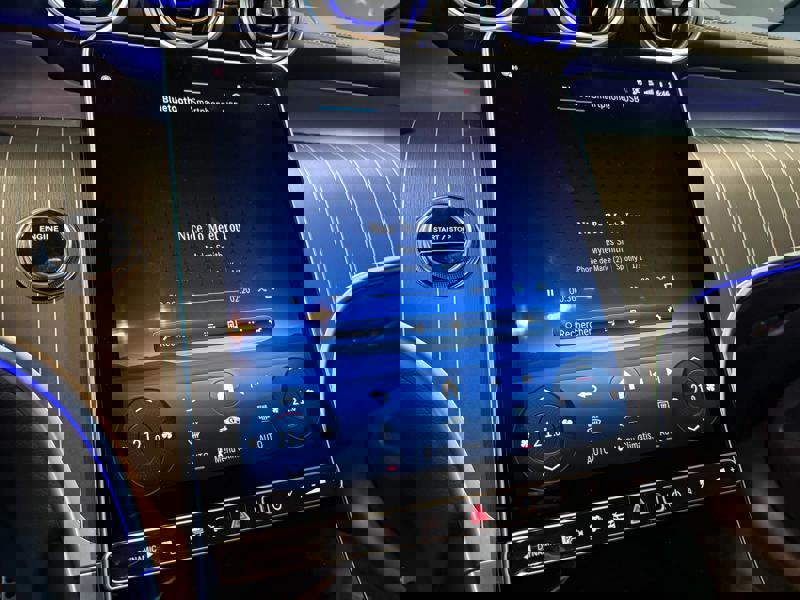 Image Mercedes-Benz GLC SUV GLC 400 e  Hybrid EQ 4MATIC AMG Line +  2546 GLC?400 e  Hybrid EQ 4MATIC AMG Line +