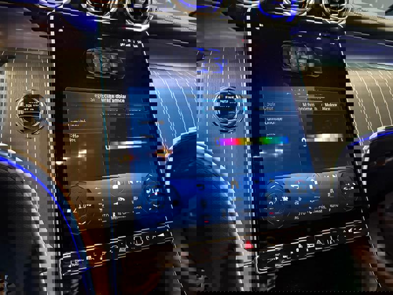 Image Mercedes-Benz GLC SUV GLC 400 e  Hybrid EQ 4MATIC AMG Line +  2546 GLC?400 e  Hybrid EQ 4MATIC AMG Line +