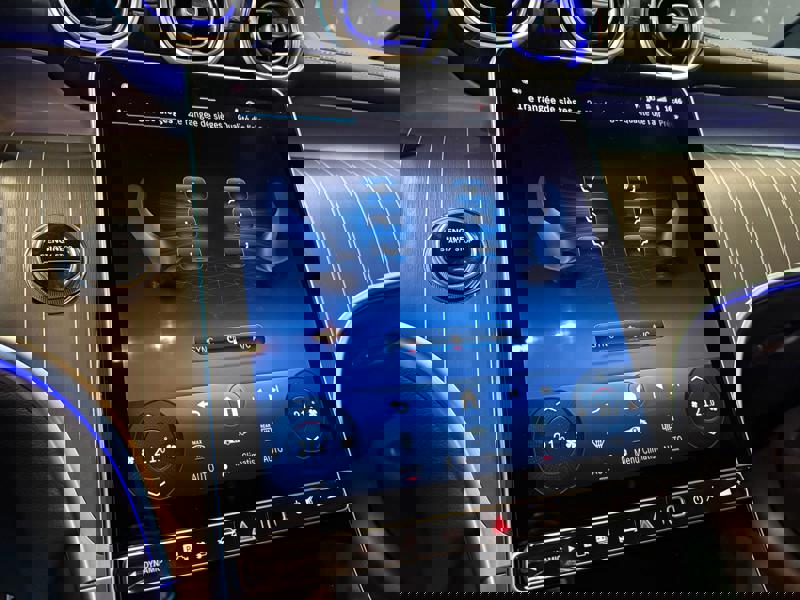 Image Mercedes-Benz GLC SUV GLC 400 e  Hybrid EQ 4MATIC AMG Line +  2546 GLC?400 e  Hybrid EQ 4MATIC AMG Line +