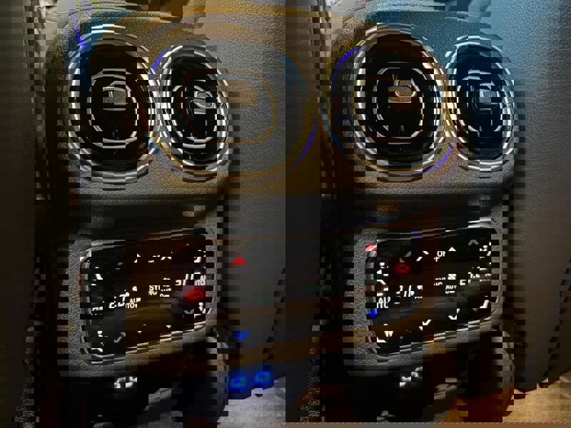 Image Mercedes-Benz GLC SUV GLC 400 e  Hybrid EQ 4MATIC AMG Line +  2546 GLC?400 e  Hybrid EQ 4MATIC AMG Line +