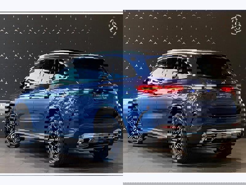 Image Mercedes-Benz GLC SUV GLC 400 e  Hybrid EQ 4MATIC AMG Line +  2546 GLC?400 e  Hybrid EQ 4MATIC AMG Line +