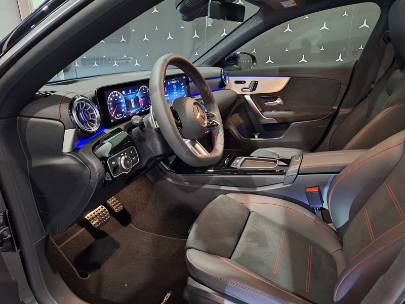 Image Mercedes-Benz CLA SHOOTING BRAKE CLA 200 d Shooting Brake AMG Line  1186 CLA 200 d Shooting Brake