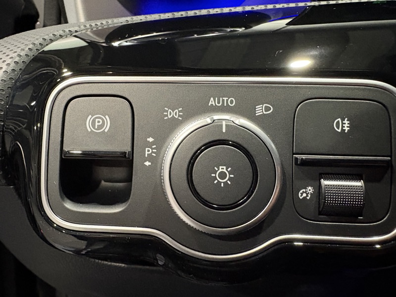 Image Mercedes-Benz CLASSE A 200 AMG Line AMG Line 1770 Classe A 200 AMG Line