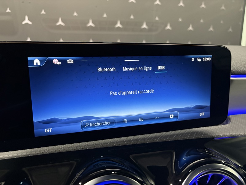 Image Mercedes-Benz CLASSE A 200 AMG Line AMG Line 1770 Classe A 200 AMG Line