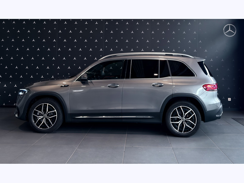 Image Mercedes-Benz EQB 350 4MATIC AMG Line  