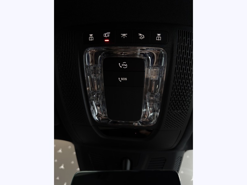 Image Mercedes-Benz EQB 350 4MATIC AMG Line  