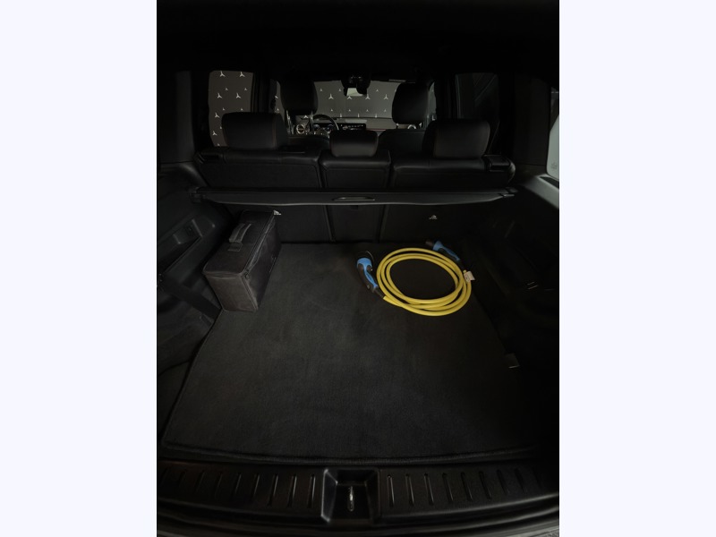 Image Mercedes-Benz EQB 350 4MATIC AMG Line  