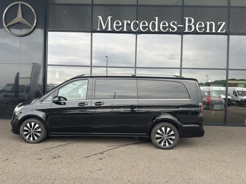Image Mercedes-Benz CLASSE V V 300 d AVANTGARDE Extra long 69900€HT AVANTGARDE 