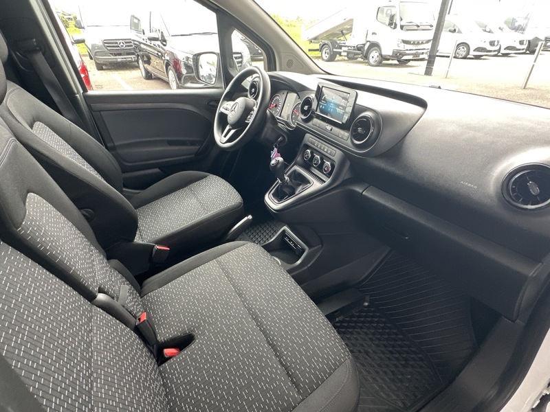 Image Mercedes-Benz CITAN 110 CDI Fourgon LONG 18500€HT 