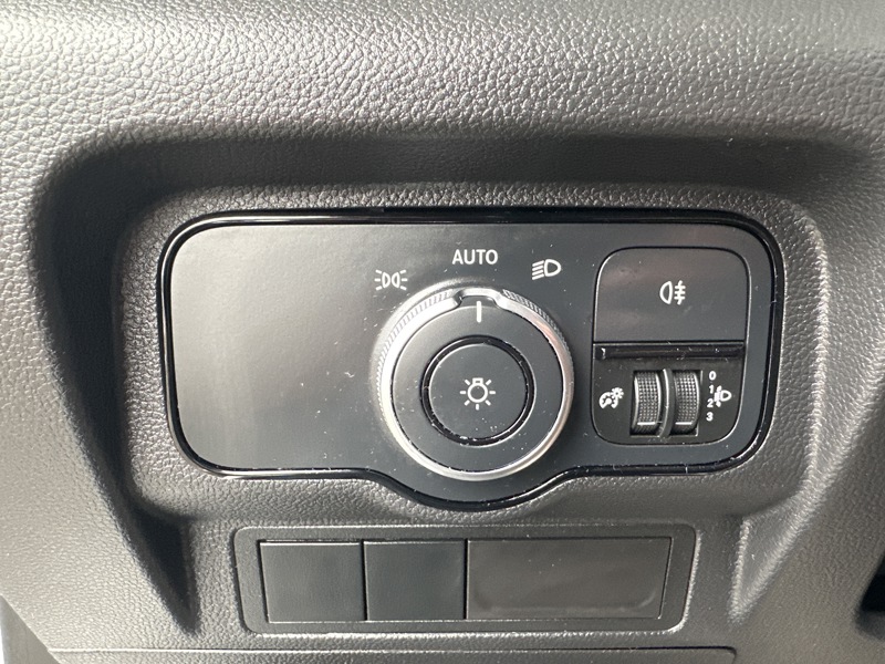 Image Mercedes-Benz CITAN 110 CDI Fourgon LONG 18500€HT 