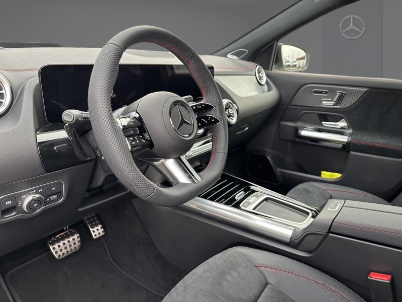 Image Mercedes-Benz EQA 250+  