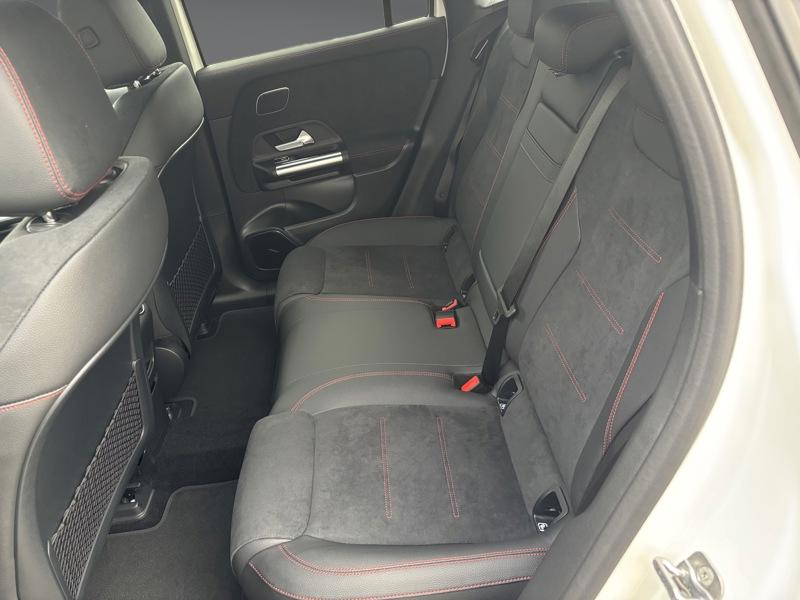 Image Mercedes-Benz EQA 250+  