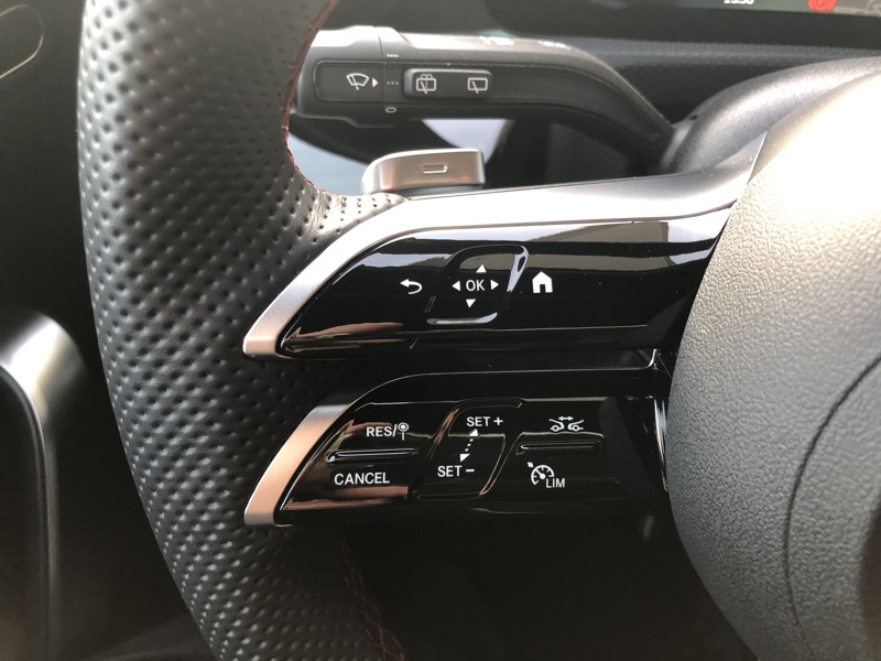 Image Mercedes-Benz CLASSE A 180 AMG Line AMG Line 1770 Classe A 180 AMG Line