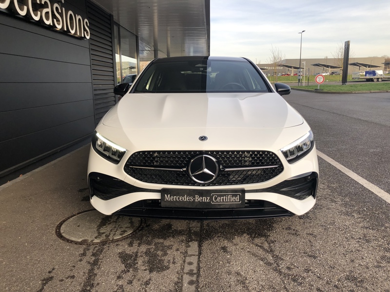 Image Mercedes-Benz CLASSE A 180 AMG Line AMG Line 1770 Classe A 180 AMG Line