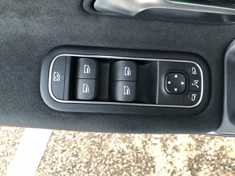 Image Mercedes-Benz CLASSE A 180 AMG Line AMG Line 1770 Classe A 180 AMG Line