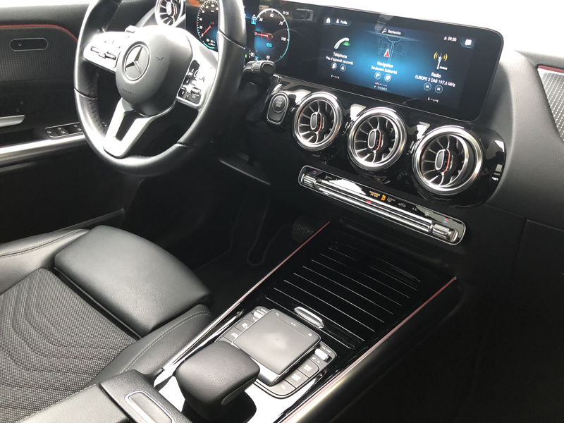 Image Mercedes-Benz EQA 250+ Business Line  