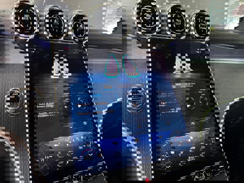 Image Mercedes-Benz GLC COUPÉ GLC 300 e Hybrid EQ 4MATIC Coupé AMG Line  