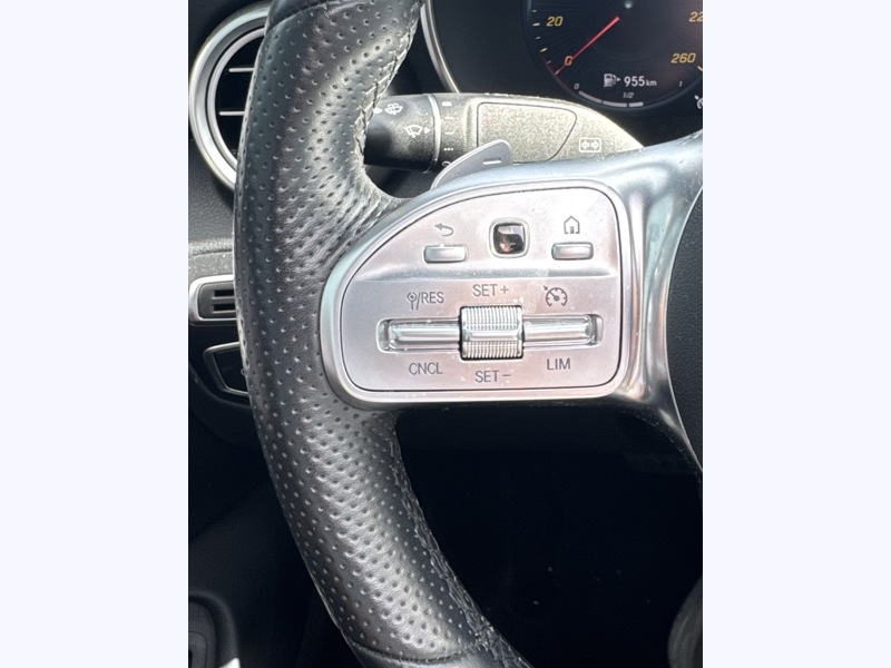 Image Mercedes-Benz CLASSE C COUPÉ Classe C 220 d Coupé AMG Line  