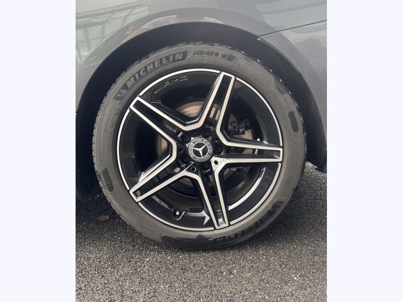 Image Mercedes-Benz CLASSE C COUPÉ Classe C 220 d Coupé AMG Line  