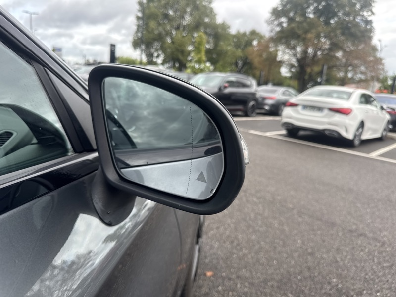 Image Mercedes-Benz CLASSE C COUPÉ Classe C 220 d Coupé AMG Line  