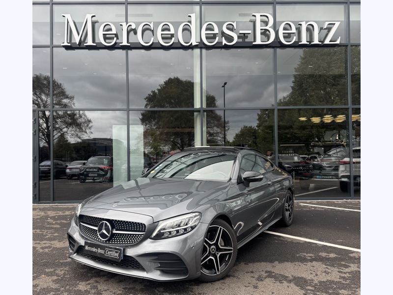 Photo Mercedes-Benz CLASSE C COUPÉ Classe C 220 d Coupé AMG Line  