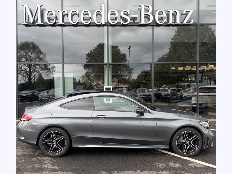 Image Mercedes-Benz CLASSE C COUPÉ Classe C 220 d Coupé AMG Line  