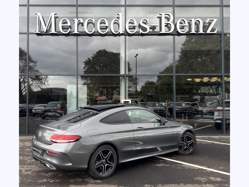 Image Mercedes-Benz CLASSE C COUPÉ Classe C 220 d Coupé AMG Line  