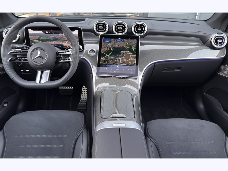 Image Mercedes-Benz GLC SUV GLC 220 d 4MATIC AMG Line  2546 GLC 220 d 4MATIC AMG Line