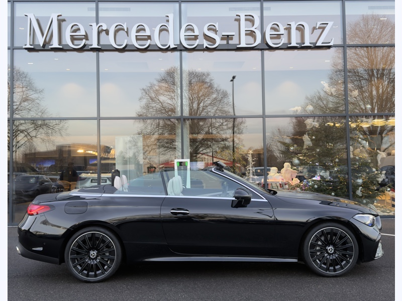 Image Mercedes-Benz CLE CABRIOLET CLE 220 d AMG Line Cabriolet  