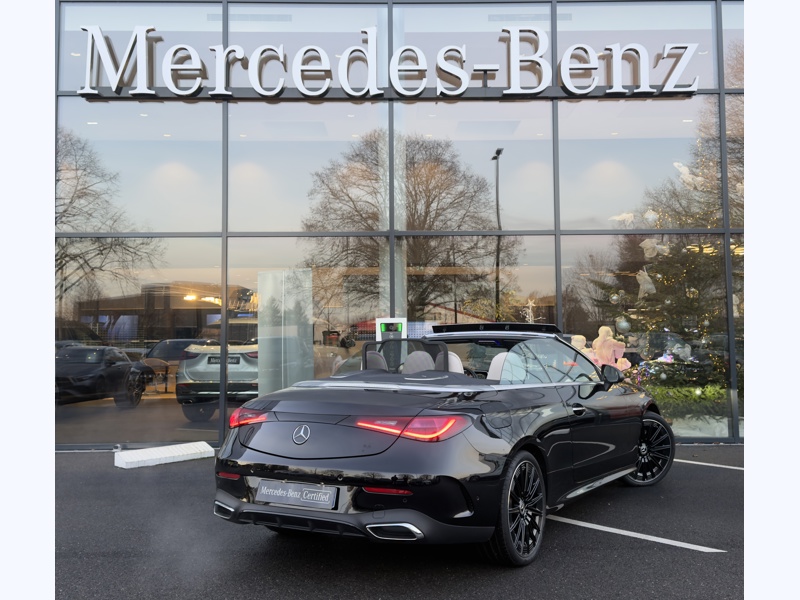 Image Mercedes-Benz CLE CABRIOLET CLE 220 d AMG Line Cabriolet  