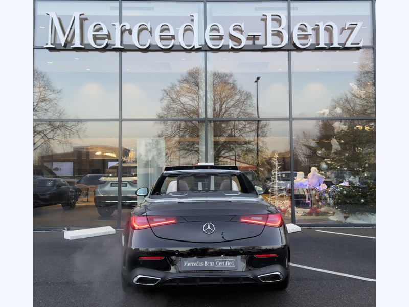Image Mercedes-Benz CLE CABRIOLET CLE 220 d AMG Line Cabriolet  