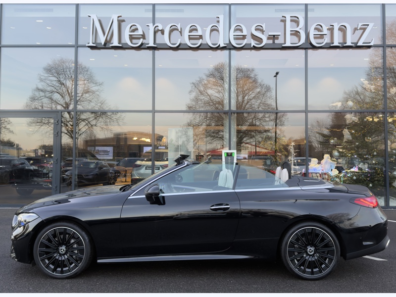 Image Mercedes-Benz CLE CABRIOLET CLE 220 d AMG Line Cabriolet  