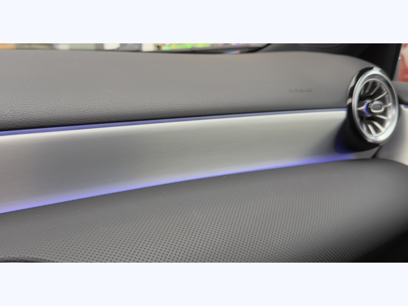 Image Mercedes-Benz CLASSE A 250 e Hybrid EQ AMG Line AMG Line 1770 Classe A 250 e AMG Line