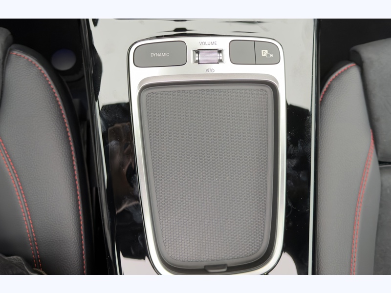 Image Mercedes-Benz CLASSE A 250 e Hybrid EQ AMG Line AMG Line 1770 Classe A 250 e AMG Line