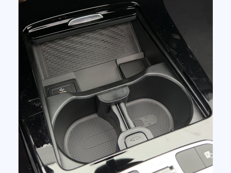 Image Mercedes-Benz CLASSE A 250 e Hybrid EQ AMG Line AMG Line 1770 Classe A 250 e AMG Line