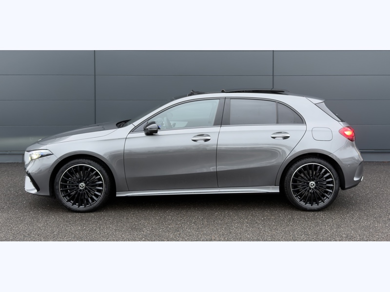 Image Mercedes-Benz CLASSE A 250 e Hybrid EQ AMG Line AMG Line 1770 Classe A 250 e AMG Line