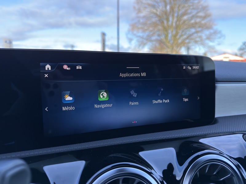 Image Mercedes-Benz CLASSE A 250 e Hybrid EQ AMG Line AMG Line 1770 Classe A 250 e AMG Line