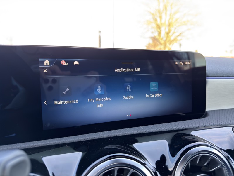 Image Mercedes-Benz CLASSE A 250 e Hybrid EQ AMG Line AMG Line 1770 Classe A 250 e AMG Line