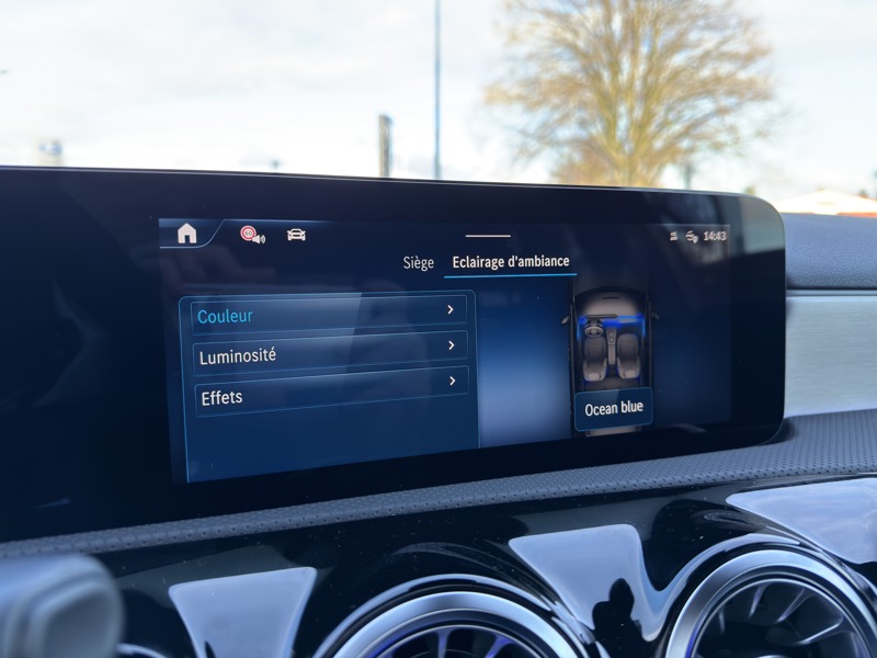 Image Mercedes-Benz CLASSE A 250 e Hybrid EQ AMG Line AMG Line 1770 Classe A 250 e AMG Line