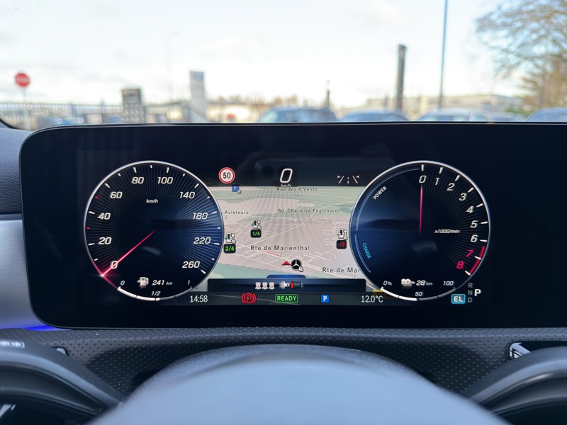 Image Mercedes-Benz CLASSE A 250 e Hybrid EQ AMG Line AMG Line 1770 Classe A 250 e AMG Line