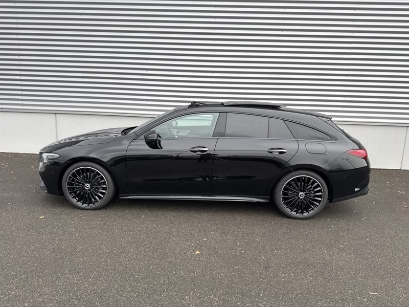 Image Mercedes-Benz CLA SHOOTING BRAKE CLA 200 d Shooting Brake AMG Line AMG Line 1186 CLA 200 d Shooting Brake