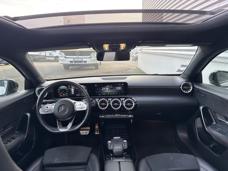 Image Mercedes-Benz CLASSE A 180 d AMG Line AMG Line 